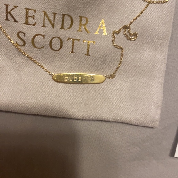 Mattie Bar Gold Necklace Kendra Scott - Picture 2 of 4